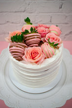 Load image into Gallery viewer, Flower and Strawberry Chocolate