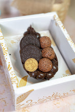 Load image into Gallery viewer, Cookie&#39;s and Cream Brigadeiro

